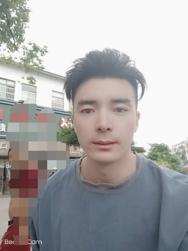 落下的第一张照片--百色相亲服务中心