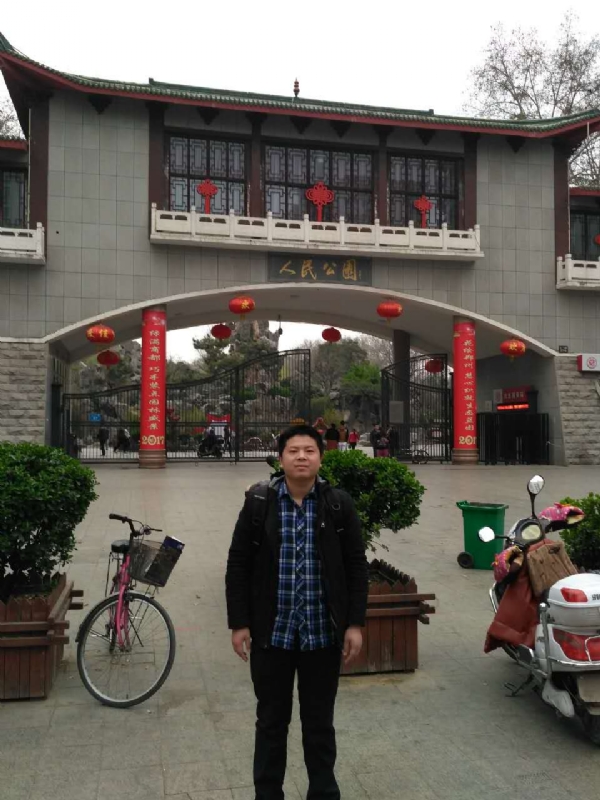 在奋斗的第四张照片--百色相亲服务中心