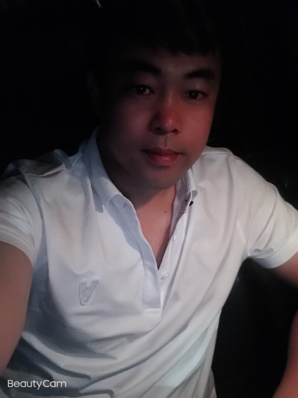 张苹果的第一张照片--百色相亲服务中心