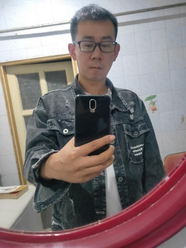 纸上谈兵的第一张照片--百色相亲服务中心