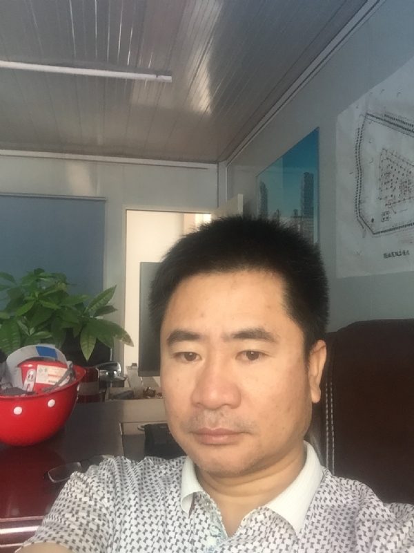 一步之遥的第一张照片--百色相亲服务中心