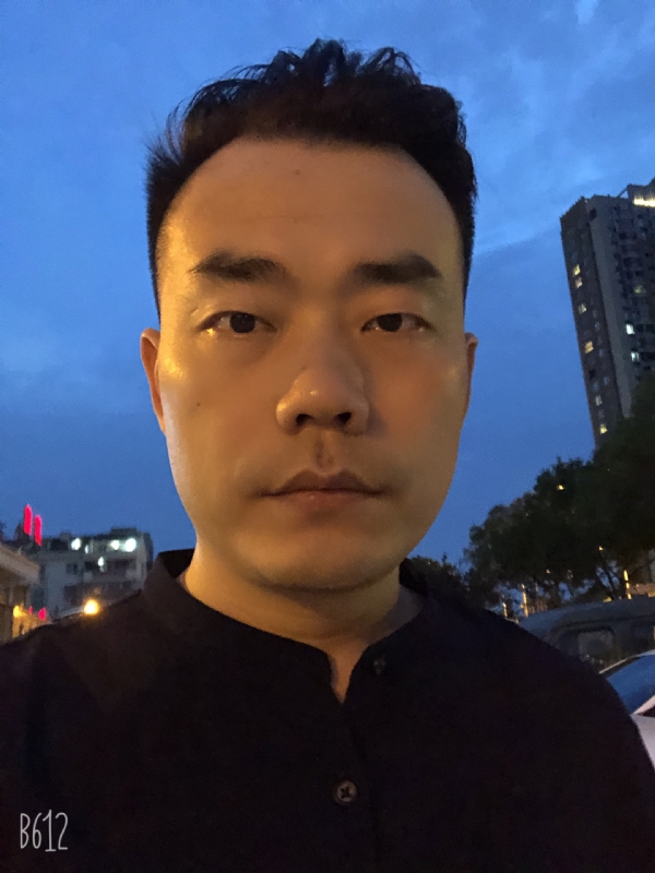 楚河畔的第二张照片--百色相亲服务中心