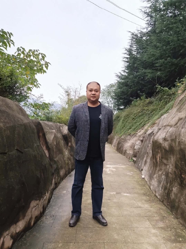 玉竹的第四张照片--百色相亲服务中心