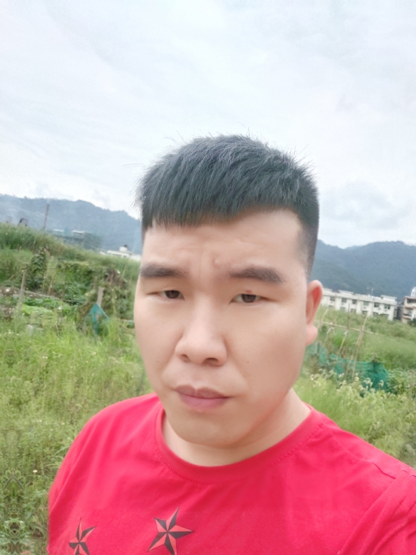 情火的第一张照片--百色相亲服务中心