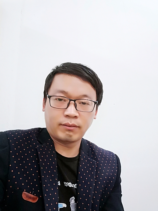 旭的第一张照片--百色相亲服务中心