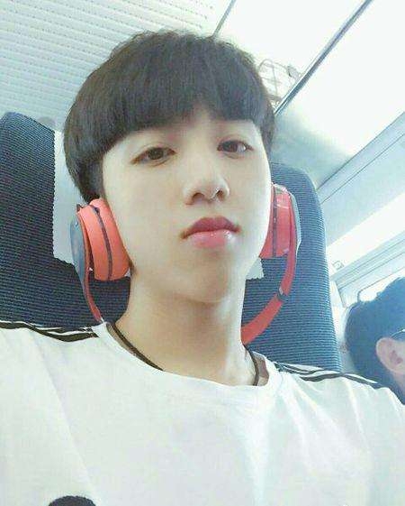 被爱伤了身的第一张照片--百色相亲服务中心