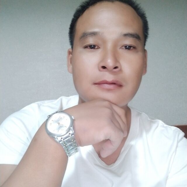 一点红的第一张照片--百色相亲服务中心