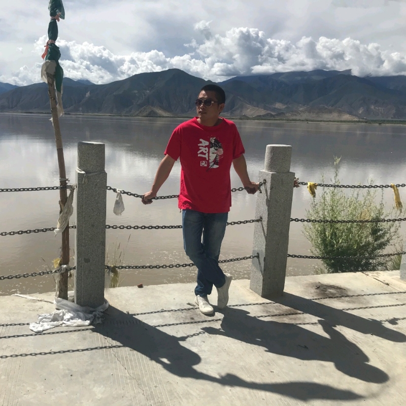 一马平川的第一张照片--百色相亲服务中心