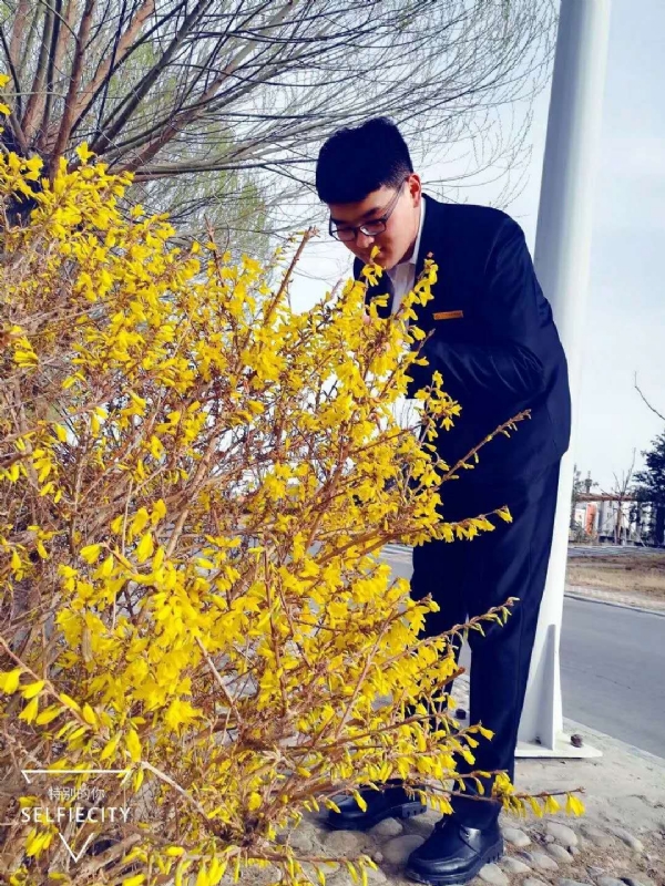 十七的第一张照片--百色相亲服务中心