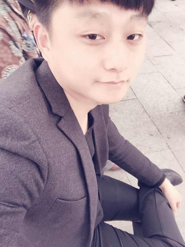 我姓徐缺难解你心绪的第一张照片--百色相亲服务中心