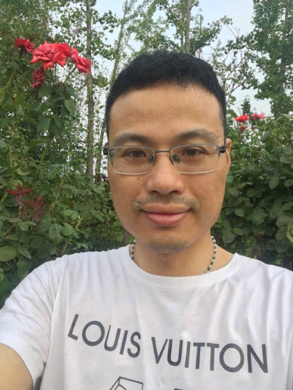 牛仔哥的第二张照片--百色相亲服务中心