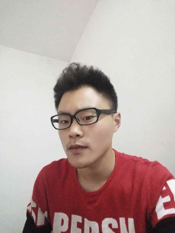 玉尚的第一张照片--百色相亲服务中心