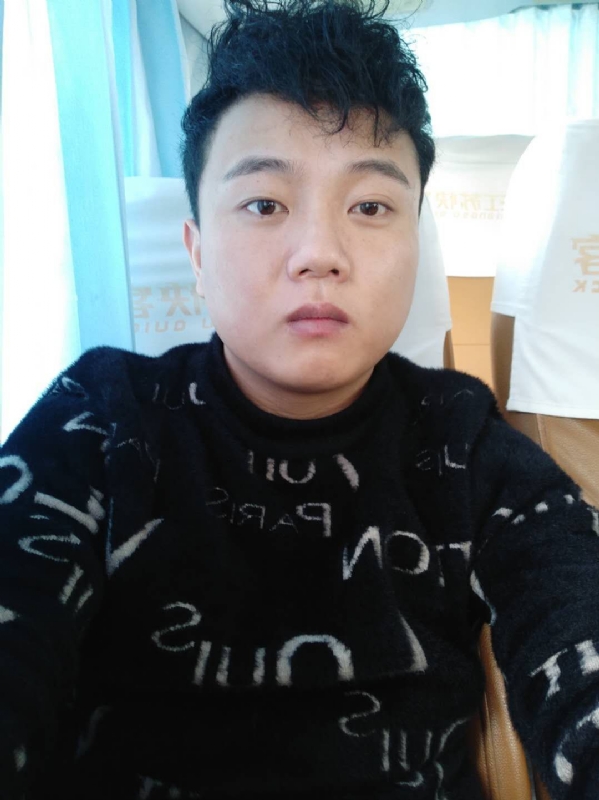 勿忘心安的第一张照片--百色相亲服务中心