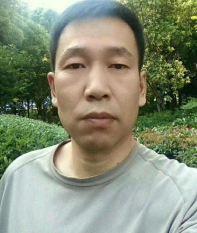 真诚永远的第一张照片--百色相亲服务中心