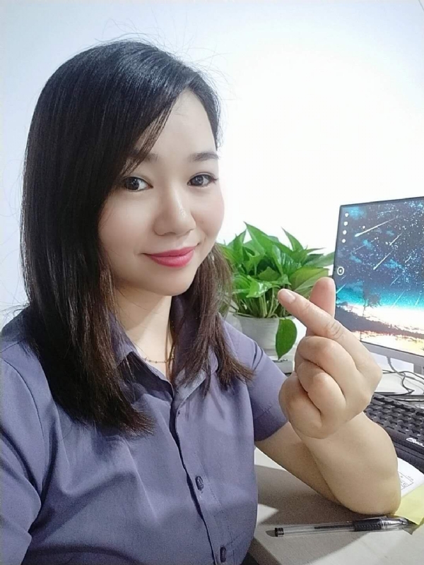 邱思敏的第一张照片--百色相亲服务中心