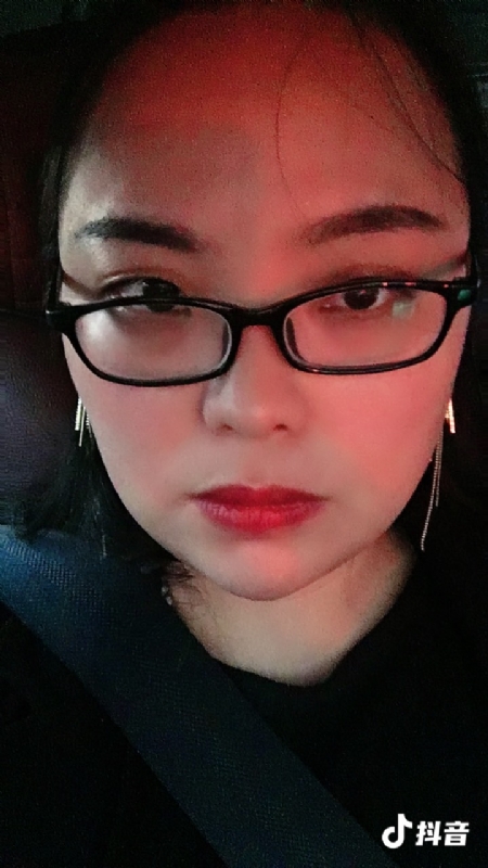 Xizhu的第一张照片--百色相亲服务中心