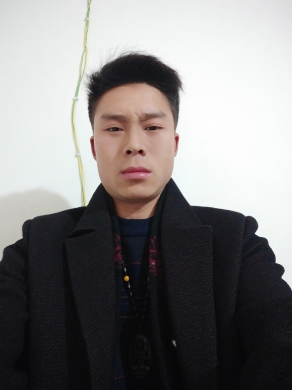 等你回复的第一张照片--百色相亲服务中心