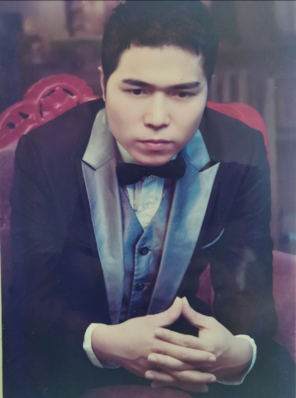 刨花生雪的第一张照片--百色相亲服务中心