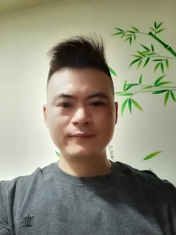 阿旭的第一张照片--百色相亲服务中心