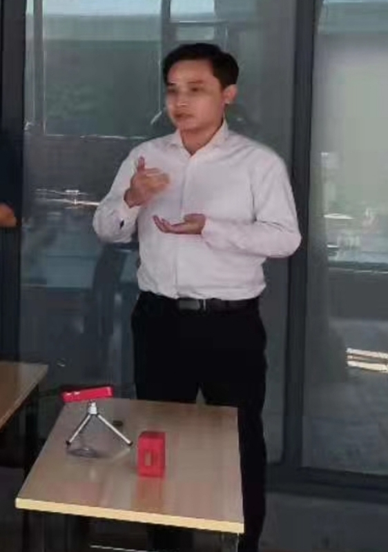 翼只等你的第一张照片--百色相亲服务中心