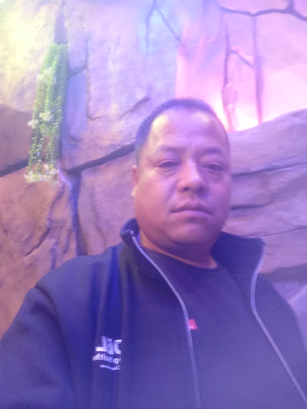 闯王的第一张照片--百色相亲服务中心