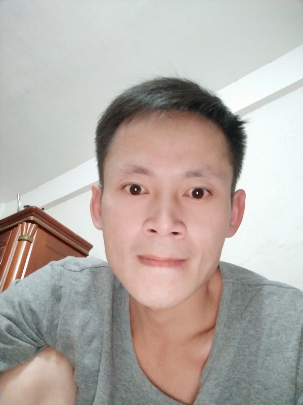 小马的第一张照片--百色相亲服务中心