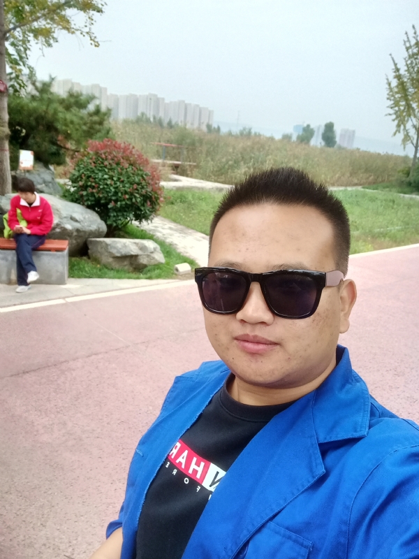 心永随心的第一张照片--百色相亲服务中心