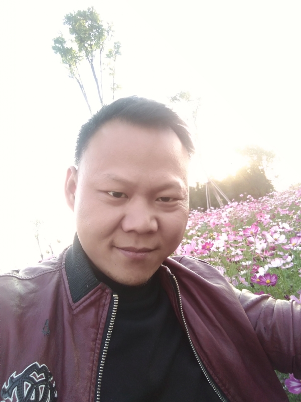 永远的永远的第一张照片--百色相亲服务中心