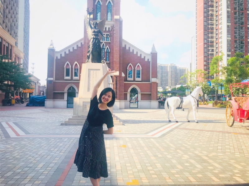 小容的第三张照片--百色相亲服务中心