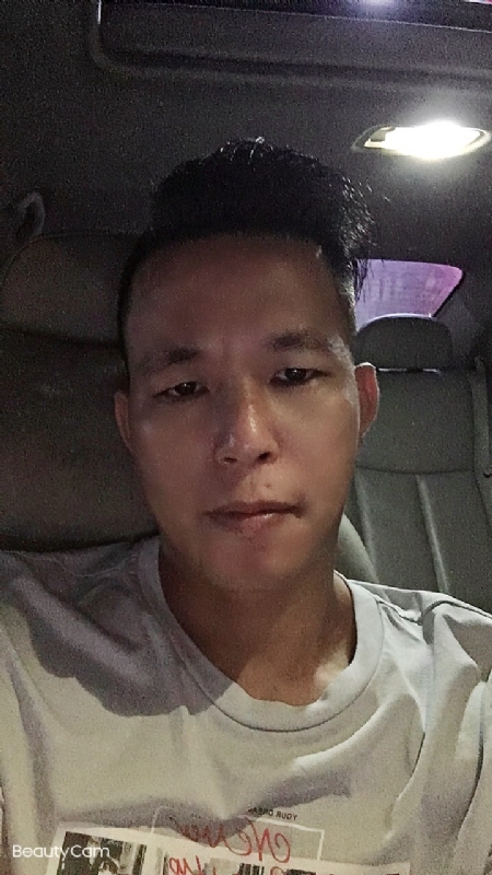 少年强的第一张照片--百色相亲服务中心