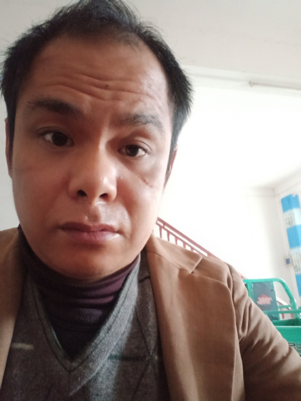 唐水果店发发发的第二张照片--百色相亲服务中心