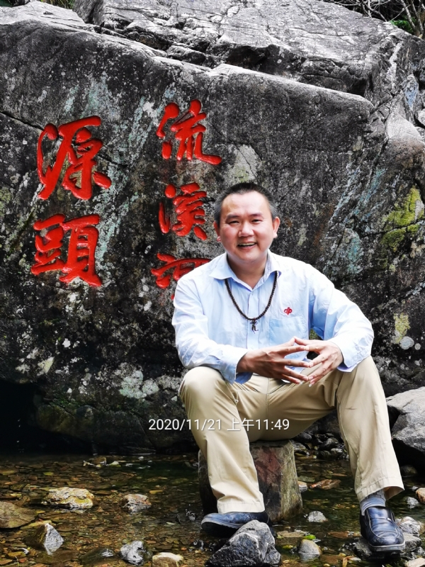 杨财神的第一张照片--百色相亲服务中心