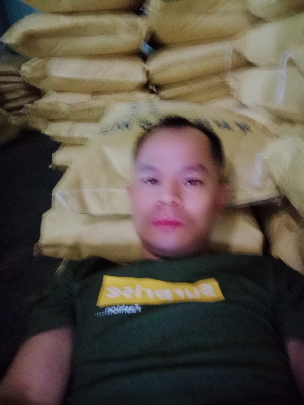 家的第一张照片--百色相亲服务中心