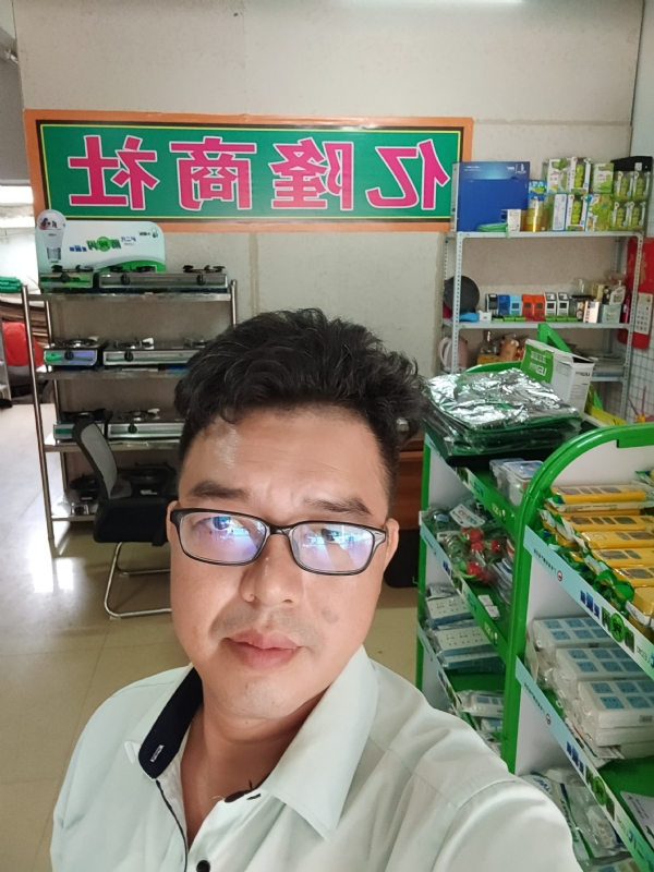 亿隆的第一张照片--百色相亲服务中心