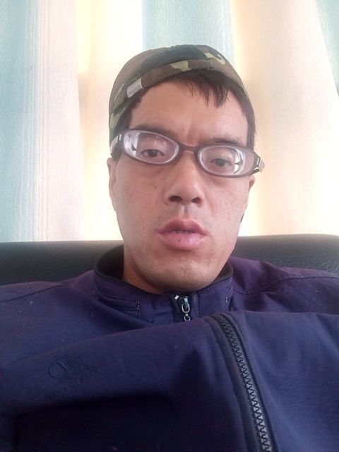 等待有缘人的第三张照片--百色相亲服务中心