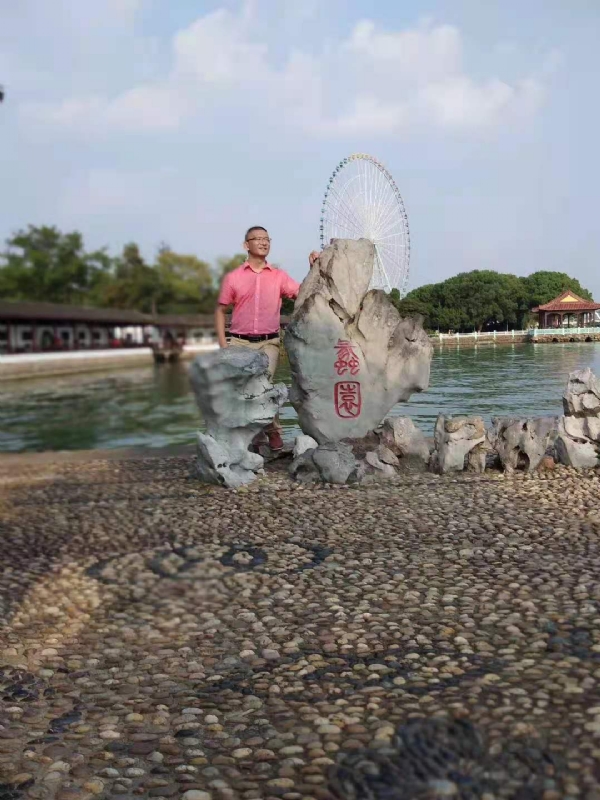 单翼天使的第一张照片--百色相亲服务中心