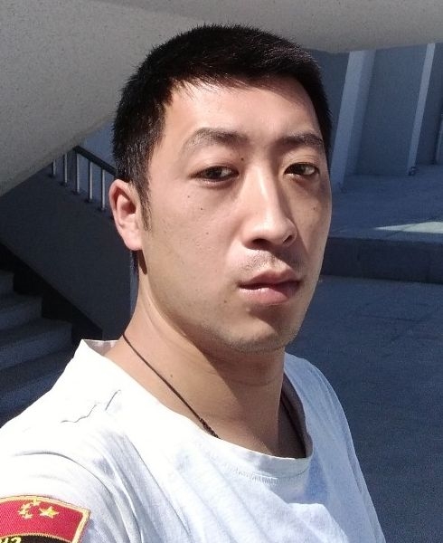 小小的第一张照片--百色相亲服务中心