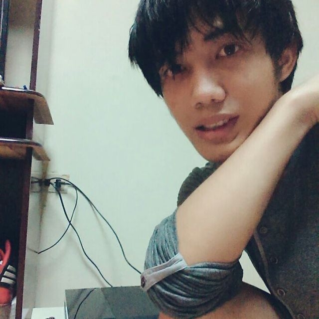 jhonnycheng的第一张照片--百色相亲服务中心