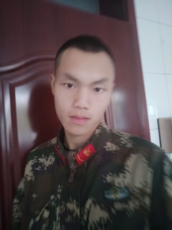 洛洛的第一张照片--百色相亲服务中心