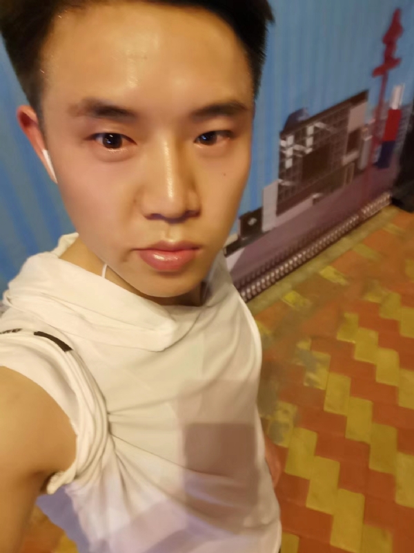 小雷的第一张照片--百色相亲服务中心