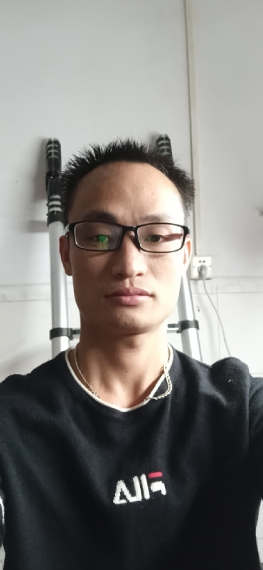 蔡先生的第一张照片--百色相亲服务中心