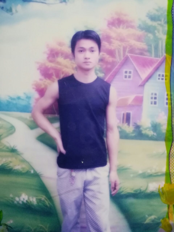 上岸天子的第一张照片--百色相亲服务中心