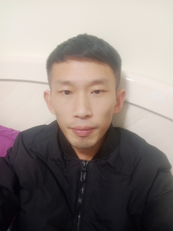 亮儿的第一张照片--百色相亲服务中心