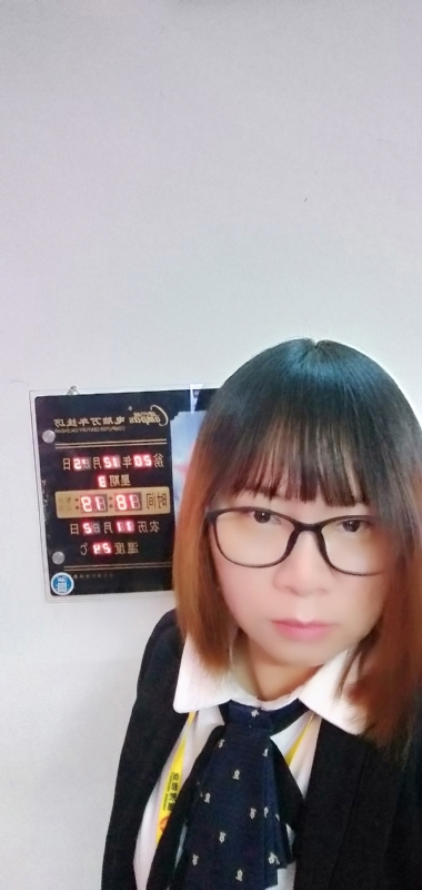 苹果的第一张照片--百色相亲服务中心