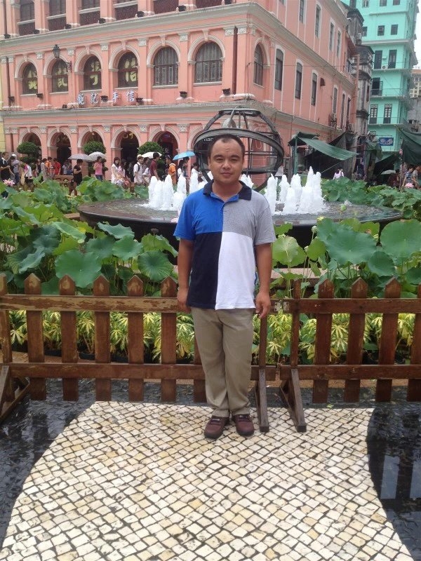 浮萍的第一张照片--百色相亲服务中心