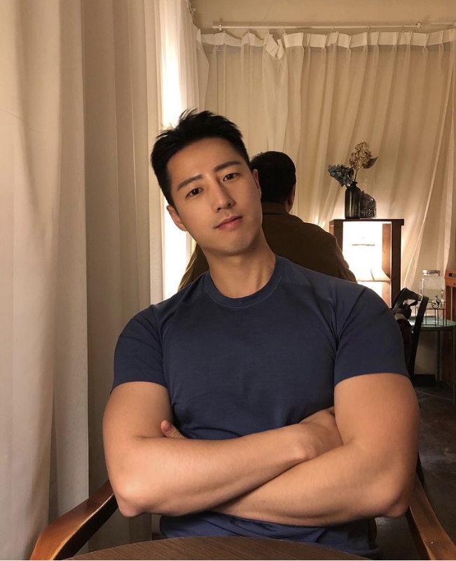 宇星的第一张照片--百色相亲服务中心