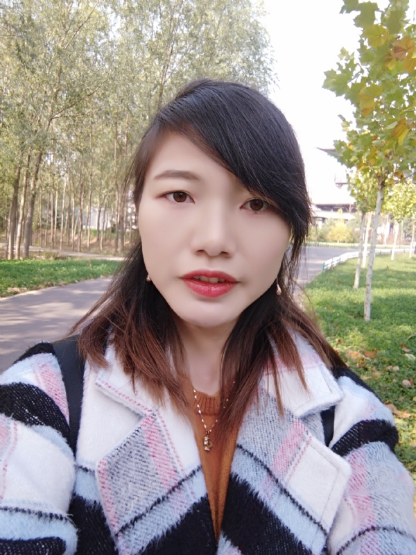 hely的第一张照片--百色相亲服务中心