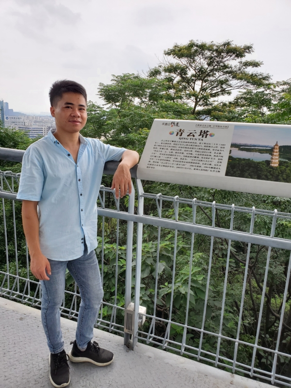 尚德的第一张照片--百色相亲服务中心