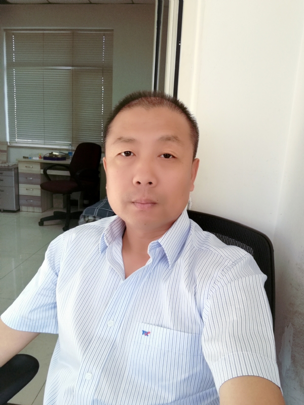 刘爱军的第一张照片--百色相亲服务中心