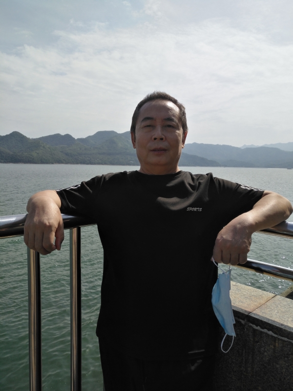 重振雄风的第四张照片--百色相亲服务中心